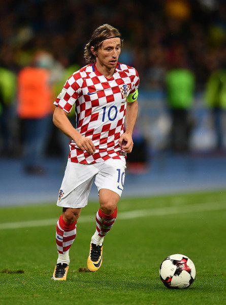 LPL赛区出现严重两极化，只剩下3支强队，AL跌落到弱队行列