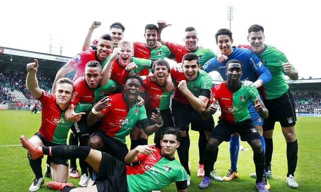 与门将的提 与门将的提