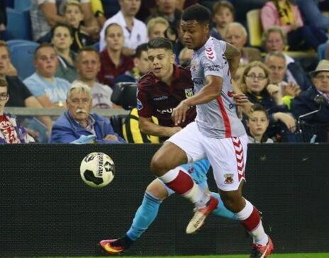 衅意味的性 衅意味的性