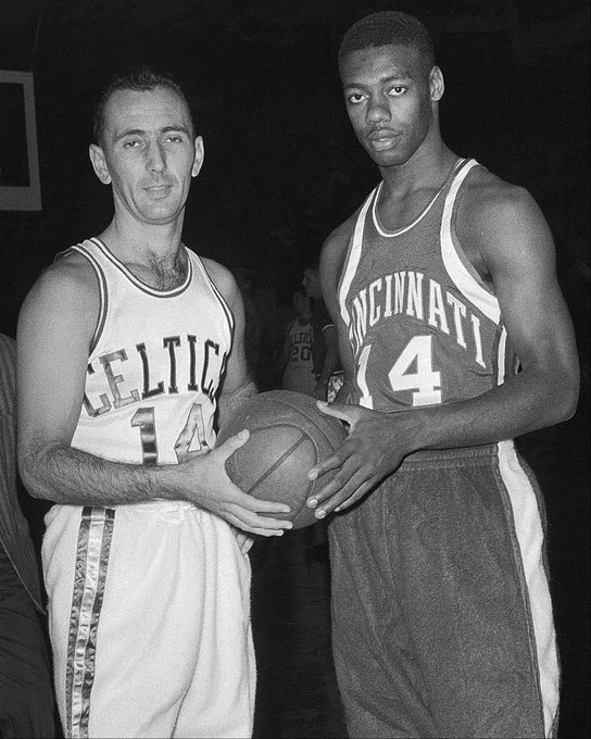 队的运作思 队的运作思